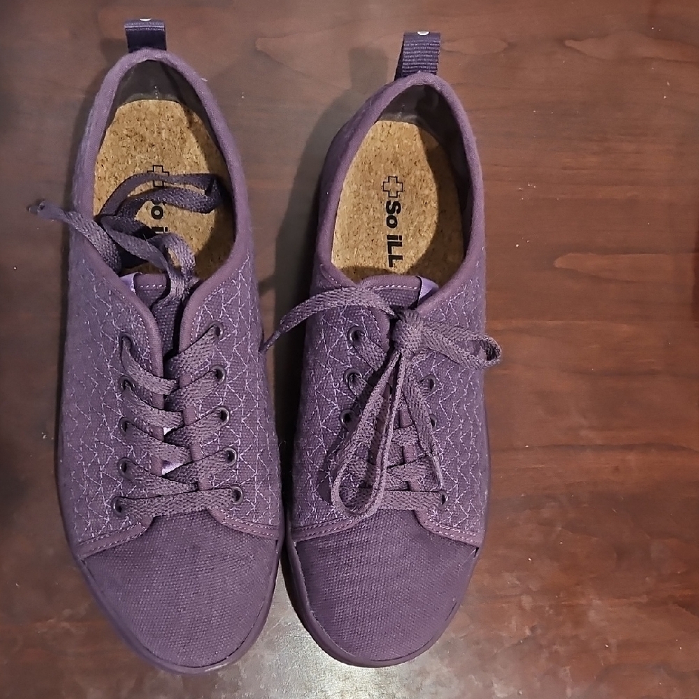 So Ill Unity Purple Roamer Sneaker (Women's 8.5/Men's 7)